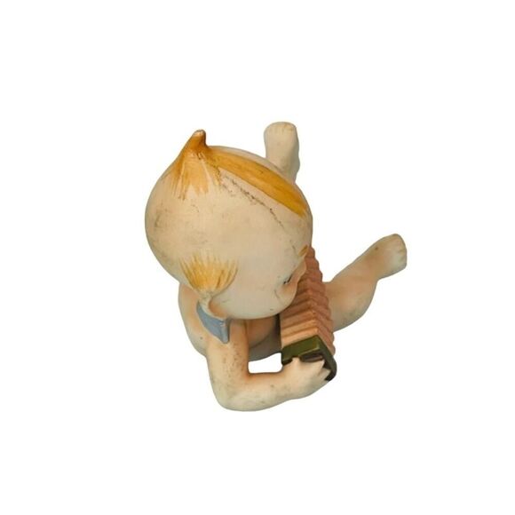 Ardalt #6490F 4" cute Kewpie doll, blue wings plays accordion - Picture 5 of 7